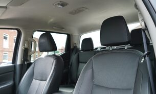 Nissan Navara DCI TEKNA SHR DCB Full Service History Just Serviced VAT Qualifying 20