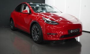 Tesla Model Y Long Range White Interior Red Multi Coat 19" Uberturbine Style Alloys  5