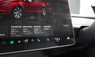 Tesla Model Y Long Range White Interior Red Multi Coat 19" Uberturbine Style Alloys  30