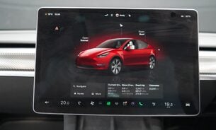 Tesla Model Y Long Range White Interior Red Multi Coat 19" Uberturbine Style Alloys  29
