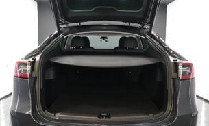 Tesla Model Y Long Range One Owner Later Comfort Suspension Midnight Silver Metallic  21