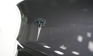 Tesla Model 3 Long Range Midnight Silver Heat Pump Heated Steering Wheel Pano Roof VAT Q 25
