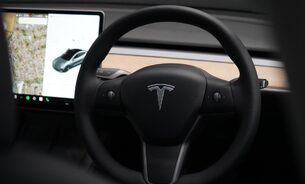Tesla Model 3 Long Range Midnight Silver Heat Pump Heated Steering Wheel Pano Roof VAT Q 11