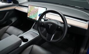 Tesla Model 3 Long Range Low Mileage! Heat Pump Heated Steering Wheel Pano Roof  2