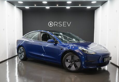 Tesla Model 3 Long Range Low Mileage! Heat Pump Heated Steering Wheel Pano Roof 