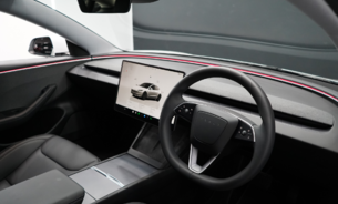 Tesla Model 3 RWD "Highland" Superb Range Vented Seats Adaptive LEDs  One Owner VAT Q 4