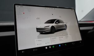 Tesla Model 3 RWD "Highland" Superb Range Vented Seats Adaptive LEDs  One Owner VAT Q 19