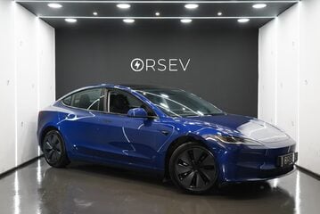 Tesla Model 3 Long Range Heat Pump Heated Steering Wheel Pano Roof Black Interior VAT Q
