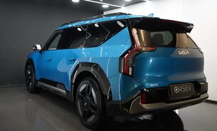 Kia EV9 GT-LINE S Service Pack 7 Seat Meridian Highway Assist V2L HUD 360 Cam++ 3