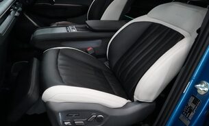 Kia EV9 GT-LINE S Service Pack 7 Seat Meridian Highway Assist V2L HUD 360 Cam++ 29