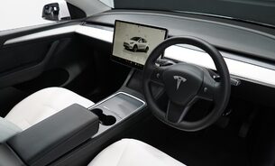 Tesla Model Y Long Range White Interior Very Clean! Pano roof Heat Pump Parking Sensors  2