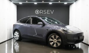 Tesla Model Y LONG RANGE AWD One Owner Midnight Silver Adaptive LEDs Pano Roof VAT Q 1