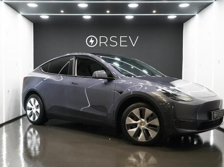 Tesla Model Y LONG RANGE AWD One Owner Midnight Silver Adaptive LEDs Pano Roof VAT Q