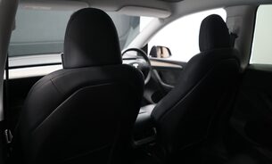 Tesla Model Y LONG RANGE AWD One Owner Midnight Silver Adaptive LEDs Pano Roof VAT Q 15