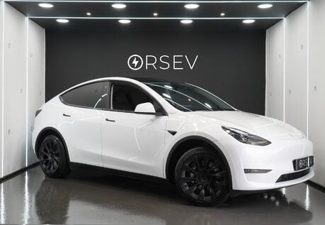 Tesla Model Y Long Range Enhanced Autopilot Auto Park and Summon 20" Induction Alloys 