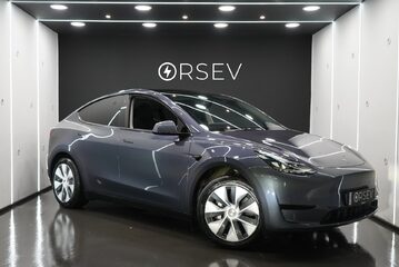 Tesla Model Y RWD Comfort Suspension Midnight Silver Heated Seats & Steering Wheel