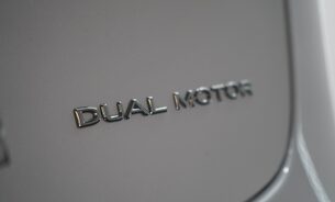 Tesla Model 3 LONG RANGE Ryzen Chip Heat Pump Panoramic Roof One Owner VAT Q 11