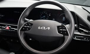 Kia Niro 2, Kia Comp Warranty til 2031! One Owner, Adaptive Cruise, Reversing Camera 15