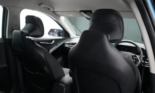 Kia Niro 2, Kia Comp Warranty til 2031! One Owner, Adaptive Cruise, Reversing Camera 18