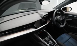 Audi A3 SPORTBACK TFSI E SPORT Tech Pack Full Audi Service History Bang & Olufsen 13