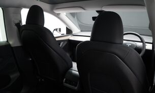 Tesla Model Y LONG RANGE AWD One Owner Adaptive LEDs Pano Roof  Parking Sensors VAT Q 14