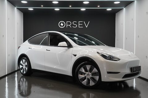 Tesla Model Y LONG RANGE AWD One Owner Adaptive LEDs Pano Roof  Parking Sensors VAT Q 