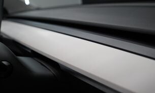 Tesla Model 3 LONG RANGE AWD White Interior Solid Black Paint One Owner VAT Qualifying 13