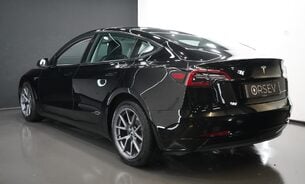 Tesla Model 3 LONG RANGE AWD Solid Black One Owner  Adaptive LEDs Pano Roof VAT Q 3