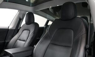 Tesla Model 3 LONG RANGE AWD Solid Black One Owner  Adaptive LEDs Pano Roof VAT Q 19