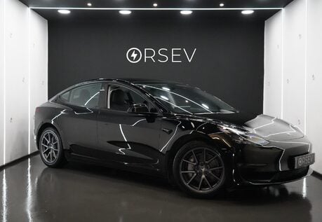Tesla Model 3 LONG RANGE AWD Solid Black One Owner  Adaptive LEDs Pano Roof VAT Q