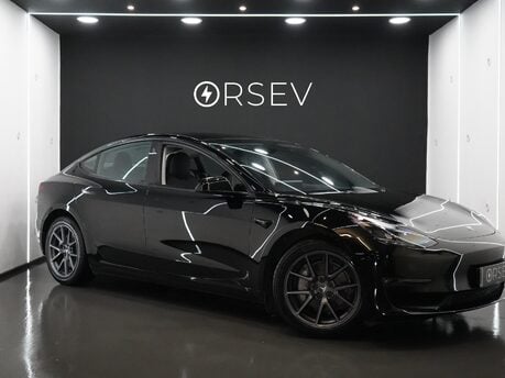 Tesla Model 3 LONG RANGE AWD Solid Black One Owner  Adaptive LEDs Pano Roof VAT Q