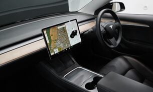 Tesla Model 3 LONG RANGE AWD Solid Black One Owner  Adaptive LEDs Pano Roof VAT Q 11