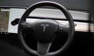 Tesla Model 3 LONG RANGE AWD Solid Black One Owner  Adaptive LEDs Pano Roof VAT Q 16