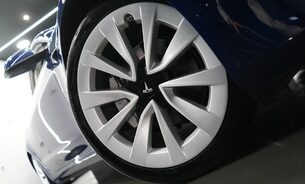 Tesla Model 3 LONG RANGE TOW BAR White Interior 19" Sport Wheels One Owner VAT Q 4