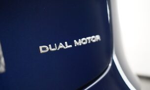 Tesla Model 3 LONG RANGE TOW BAR White Interior 19" Sport Wheels One Owner VAT Q 9