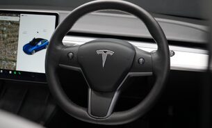 Tesla Model 3 LONG RANGE TOW BAR White Interior 19" Sport Wheels One Owner VAT Q 20