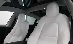 Tesla Model 3 LONG RANGE TOW BAR White Interior 19" Sport Wheels One Owner VAT Q 15