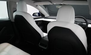 Tesla Model 3 LONG RANGE TOW BAR White Interior 19" Sport Wheels One Owner VAT Q 19