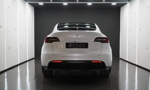 Tesla Model Y LONG RANGE AWD One Owner Clean Example Adaptive LEDs Panoramic Roof VAT Q 5