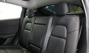 Tesla Model Y LONG RANGE AWD One Owner Clean Example Adaptive LEDs Panoramic Roof VAT Q 17