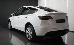 Tesla Model Y LONG RANGE AWD One Owner Clean Example Adaptive LEDs Panoramic Roof VAT Q 3