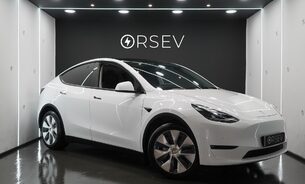 Tesla Model Y LONG RANGE AWD One Owner Clean Example Adaptive LEDs Panoramic Roof VAT Q 1