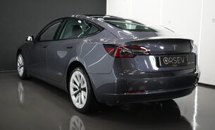 Tesla Model 3 LONG RANGE AWD 19" Sport Wheels Midnight Silver One Owner Heat Pump VAT Q 4