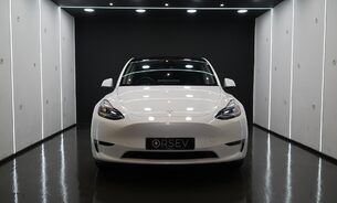 Tesla Model Y LONG RANGE AWD Comfort Suspension One Owner Adaptive LEDs  Pano Roof  VAT Q 4