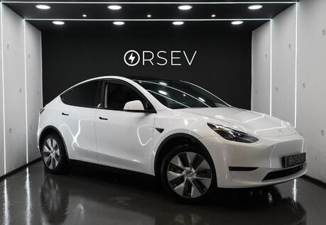 Tesla Model Y LONG RANGE AWD Comfort Suspension One Owner Adaptive LEDs  Pano Roof  VAT Q