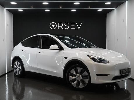 Tesla Model Y LONG RANGE AWD Comfort Suspension One Owner Adaptive LEDs  Pano Roof  VAT Q
