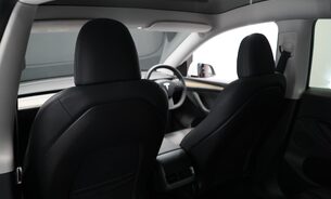 Tesla Model Y LONG RANGE AWD Comfort Suspension One Owner Adaptive LEDs  Pano Roof  VAT Q 11