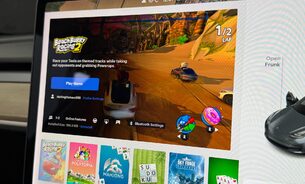 Tesla Model 3 Long Range TOW BAR ENHANCED AUTOPILOT 19" Sport Wheels Heat Pump One Owner 22