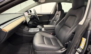 Tesla Model 3 Long Range TOW BAR ENHANCED AUTOPILOT 19" Sport Wheels Heat Pump One Owner 7