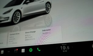 Tesla Model 3 Standard Range 19" Wheels Ryzen Chip 60 kWh LFP Battery One Owner VAT Q 21